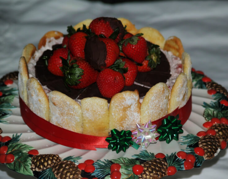 Chocolate Topped Russe De Strawberry