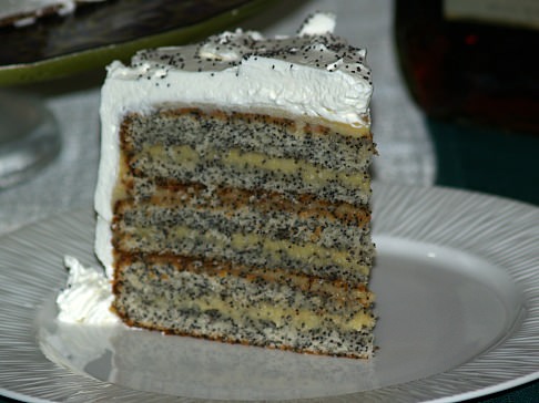 How to Make Poppy Seed Cake Recipe with Almond Filling