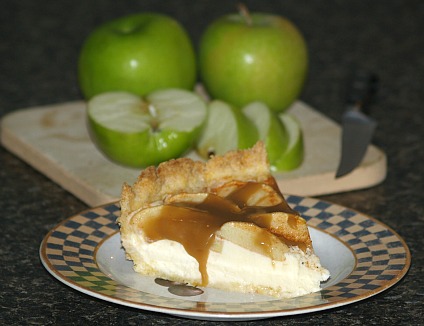 piece of caramel apple cheesecake recipe