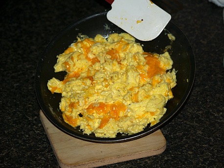 Scrambled Eggs with Cheese