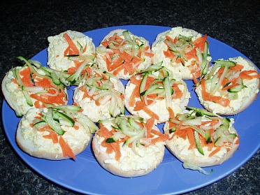 How to Make Egg Salad on Mini Bagels