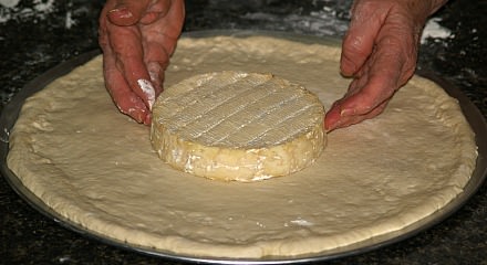 Sausage Egg Bread Step 1