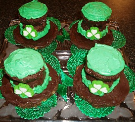 Leprechaun hat dessert for St Patricks Day